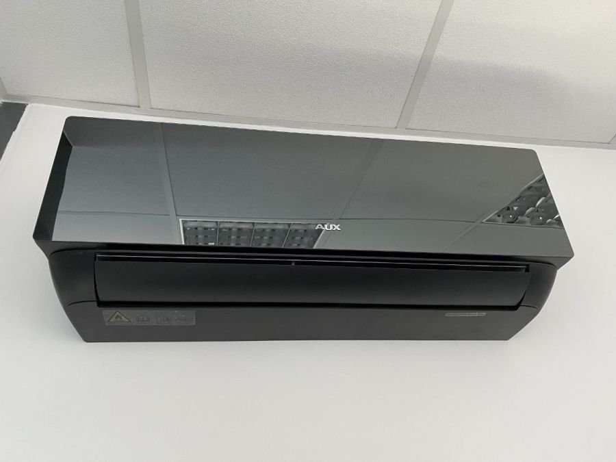 Klimatyzator split Inverter AUX J-Smart Art AUX-18JP na max 50m2 — zdjęcie 1